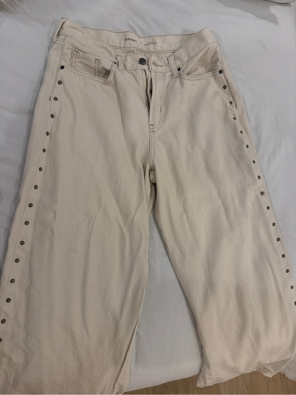 Men's Pants Subcategory Classification
